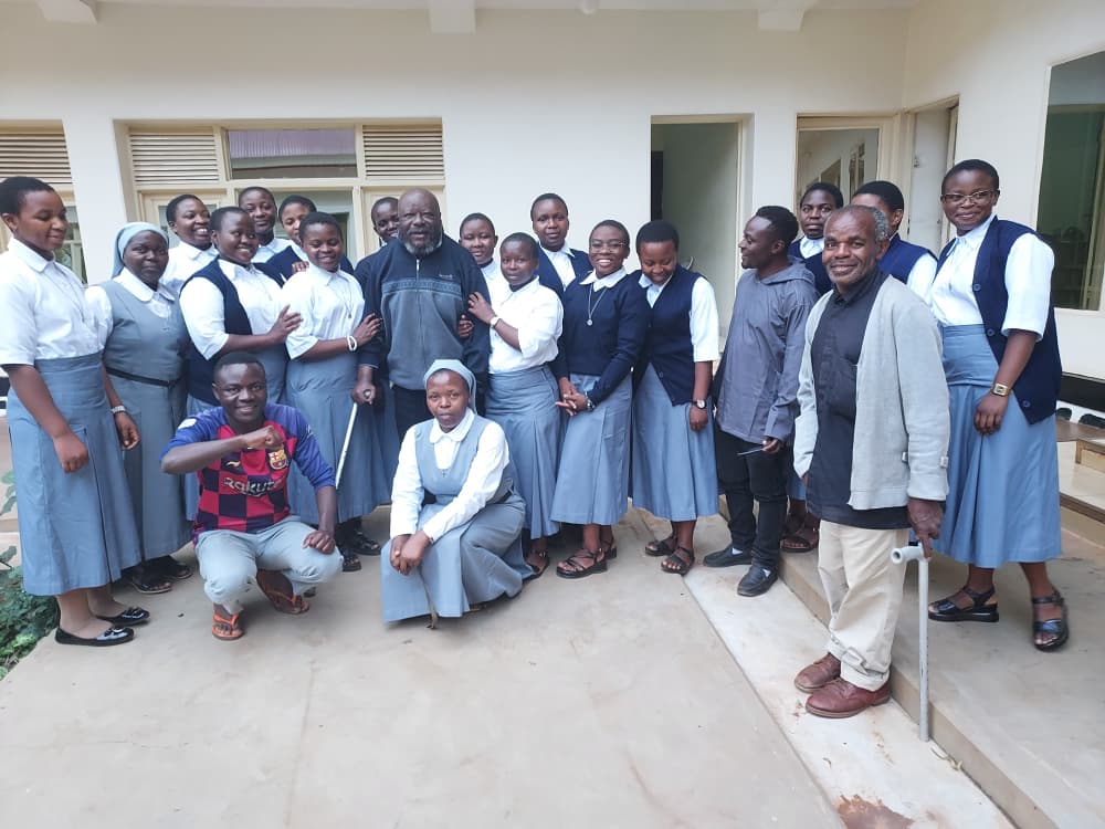 WhatsApp Image 2025-12-14 à 18.55.48_ce73f952.jpg