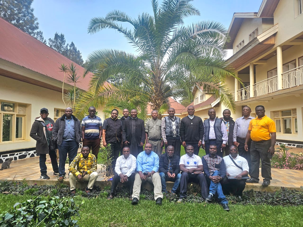 Clôture des travaux du Conseil et poursuite des réflexions au niveau provincial